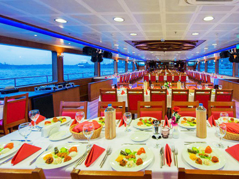 Turkish-Night-Show-Istanbul-Bosphorus-Dinner-Cruise-9